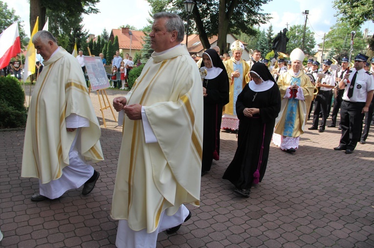Sto lat obecności Sióstr Franciszanek Rodziny Maryi w Nowym Wiśniczu