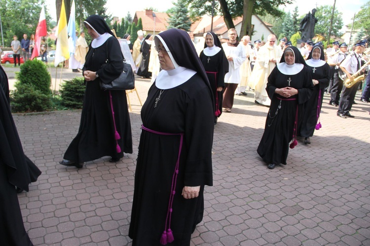 Sto lat obecności Sióstr Franciszanek Rodziny Maryi w Nowym Wiśniczu