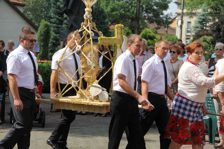 Sto lat obecności Sióstr Franciszanek Rodziny Maryi w Nowym Wiśniczu