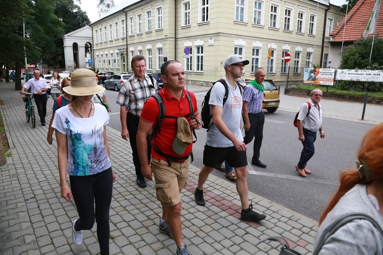 Pielgrzymka trzeźwościowa do Zawady