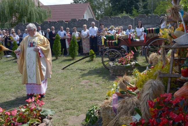 Pielgrzymka na odpust do podradomskich Jarosławic