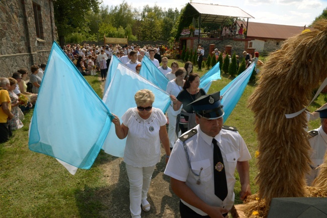 Pielgrzymka na odpust do podradomskich Jarosławic