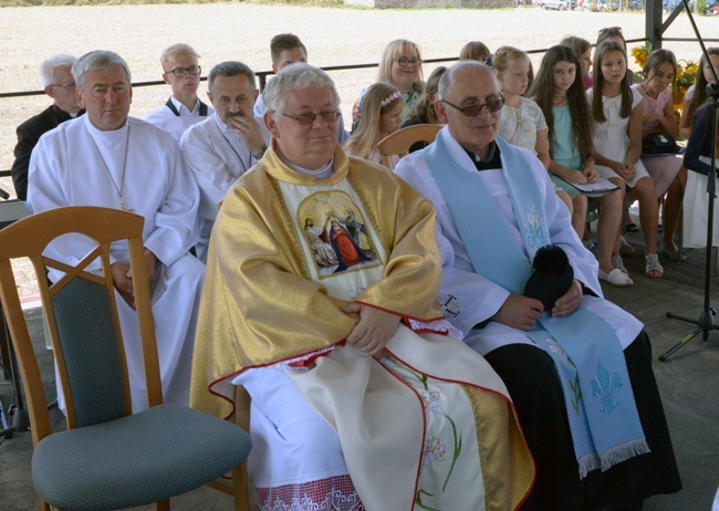 Pielgrzymka na odpust do podradomskich Jarosławic