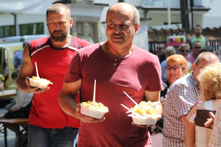 Głębowice - piknik parafialny i konkurs na "Bukiet ziela"