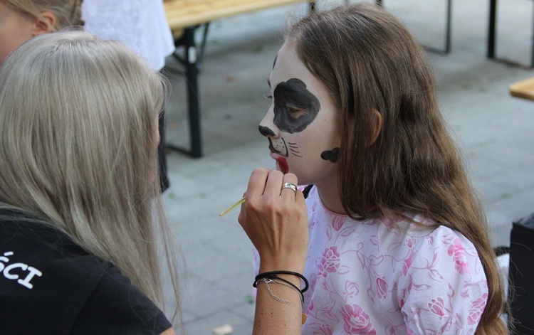 Głębowice - piknik parafialny i konkurs na "Bukiet ziela"