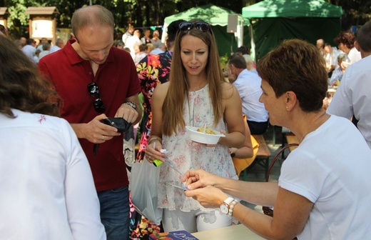 Głębowice - piknik parafialny i konkurs na "Bukiet ziela"