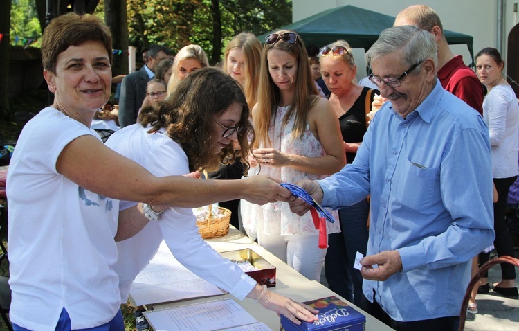 Głębowice - piknik parafialny i konkurs na "Bukiet ziela"