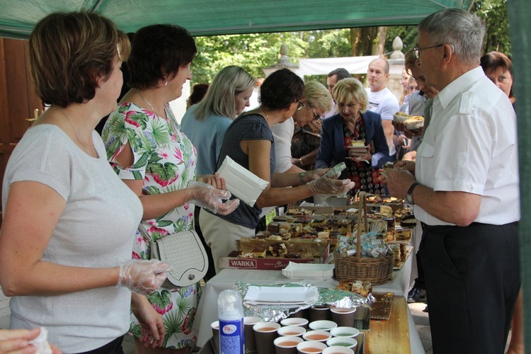 Głębowice - piknik parafialny i konkurs na "Bukiet ziela"