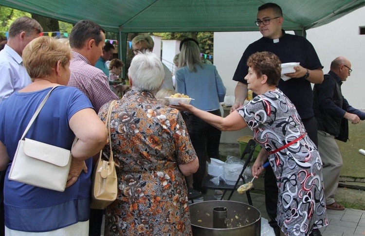 Głębowice - piknik parafialny i konkurs na "Bukiet ziela"