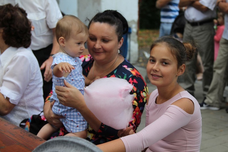 Głębowice - piknik parafialny i konkurs na "Bukiet ziela"