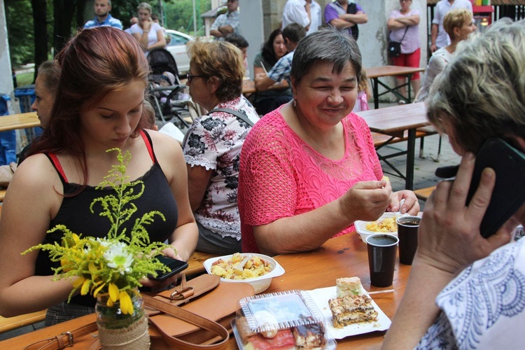 Głębowice - piknik parafialny i konkurs na "Bukiet ziela"