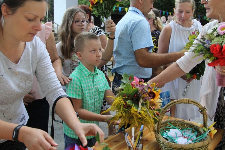 Głębowice - piknik parafialny i konkurs na "Bukiet ziela"