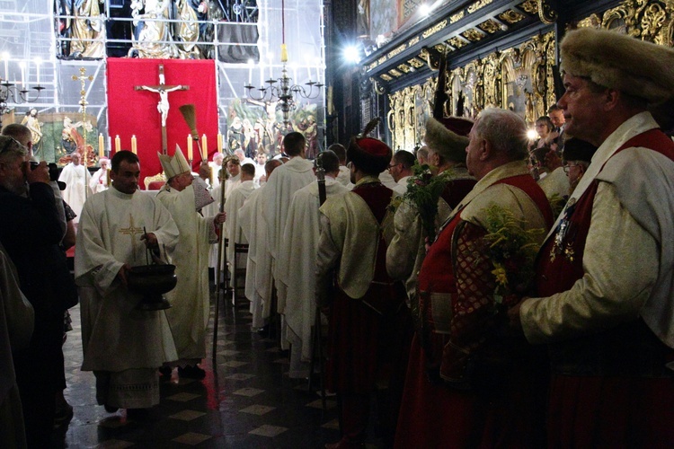 Chrzest dzwonu "Józef z Nazaretu" dla bazyliki Mariackiej