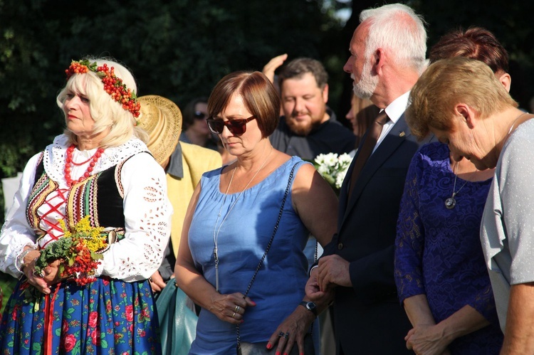 Pamiętają o ochotnikach dzikowskich