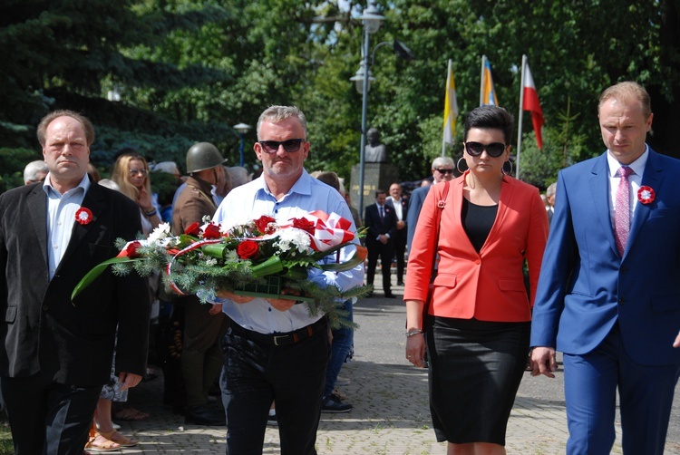 Obchody Święta Wojska Polskiego i uroczystości Wniebowzięcia NMP w Skierniewicach