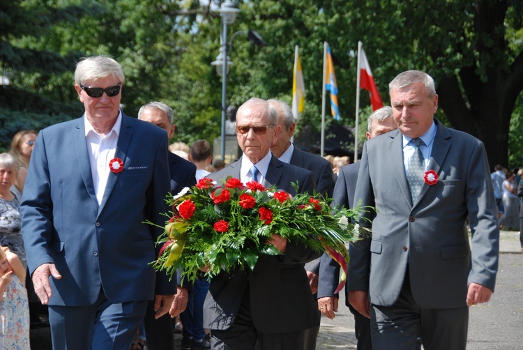 Obchody Święta Wojska Polskiego i uroczystości Wniebowzięcia NMP w Skierniewicach