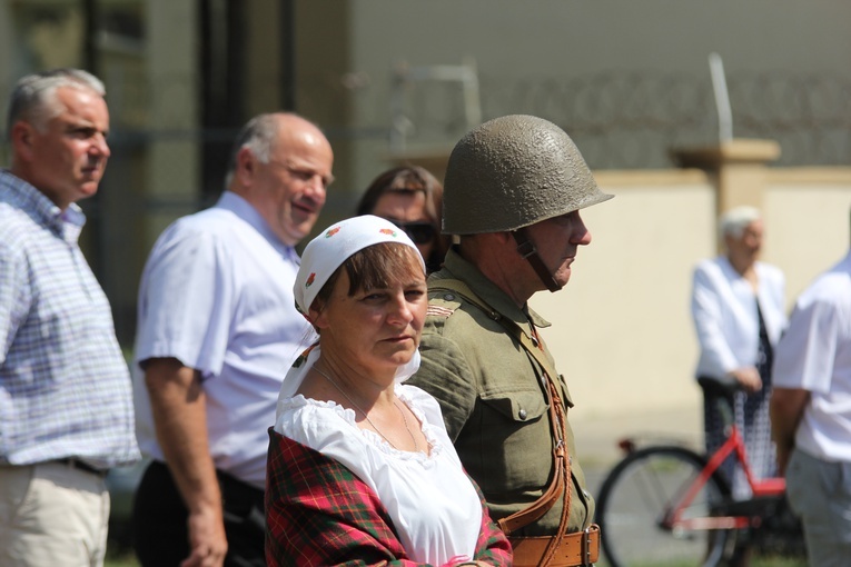 Obchody Święta Wojska Polskiego i uroczystości Wniebowzięcia NMP w Skierniewicach