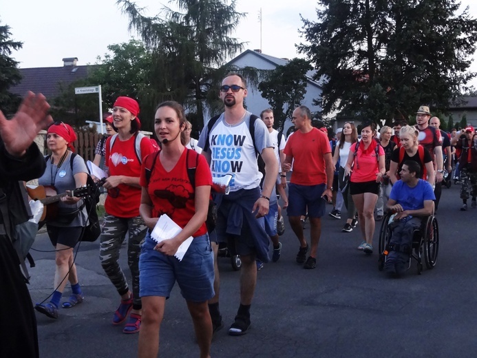 ​Pielgrzymka zawitała do Tworoga