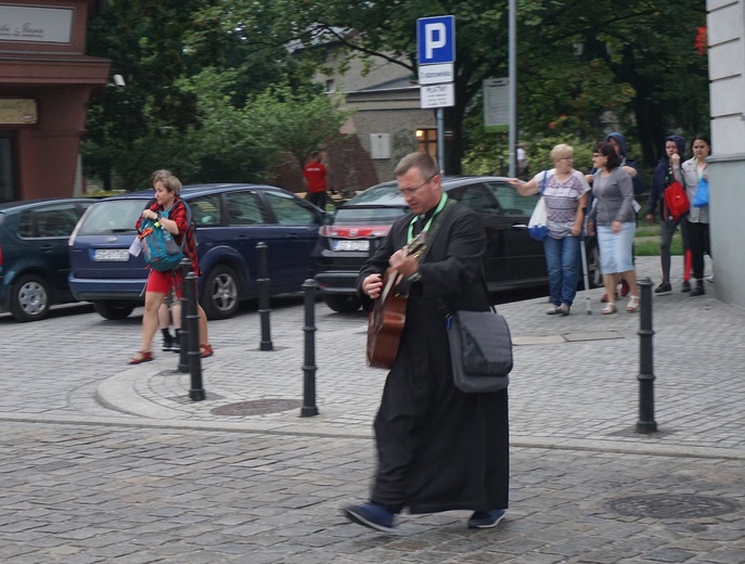 Ślubowane pielgrzymki z Sośnicy i Gliwic na Górę Świętej Anny