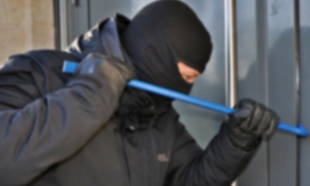 Katowice. Latem włamania zdarzają się najczęściej - alarmuje policja! 