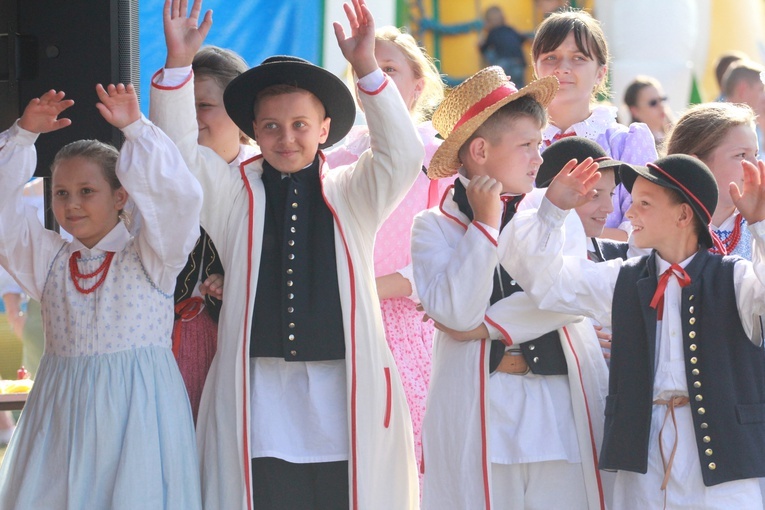 Festyn misyjny w Kąclowej