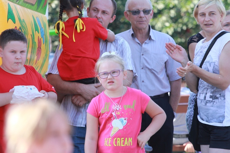Festyn misyjny w Kąclowej