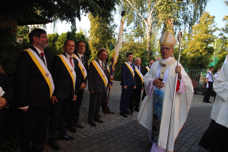 Tychy - Paprocany. Msza św. w intencji powstańców