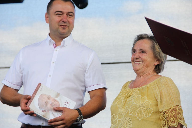 Brzozówka. Potrójne świętowanie