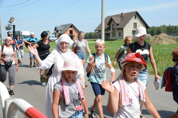 Przedostatni dzień drogi na Jasną Górę