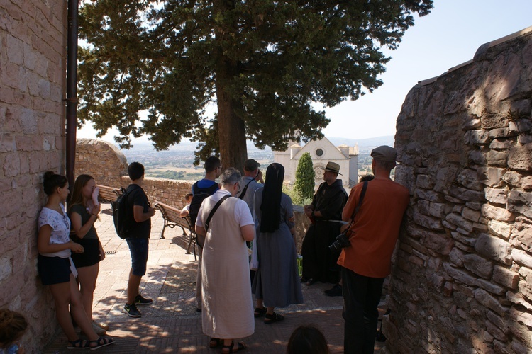Młodzież ze Świętej Katarzyny w Asyżu