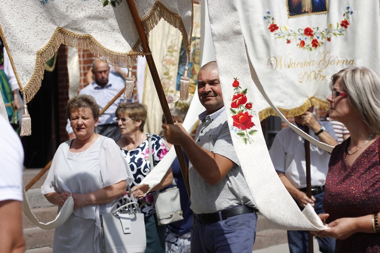 XVII Festyn Rodzinny w Bąkowie Górnym - Msza św.