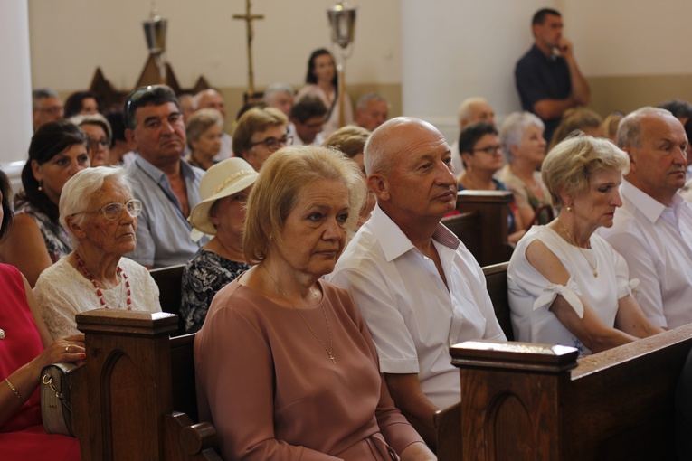 XVII Festyn Rodzinny w Bąkowie Górnym - Msza św.