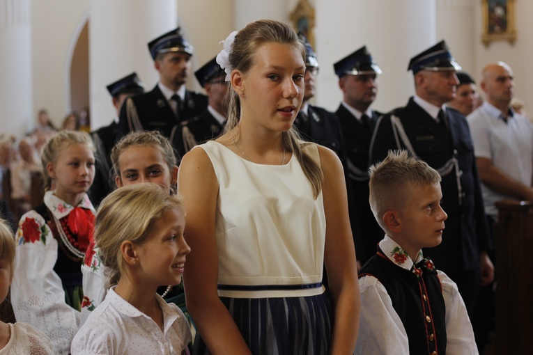 XVII Festyn Rodzinny w Bąkowie Górnym - Msza św.