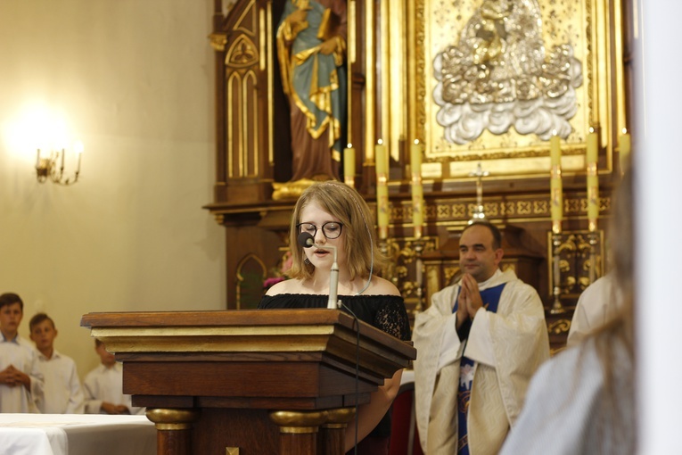 XVII Festyn Rodzinny w Bąkowie Górnym - Msza św.