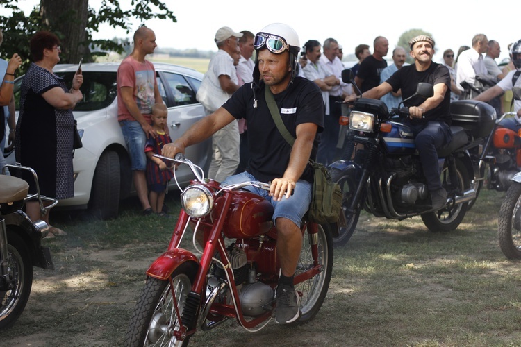 XVII Festyn Rodzinny w Bąkowie Górnym - piknik