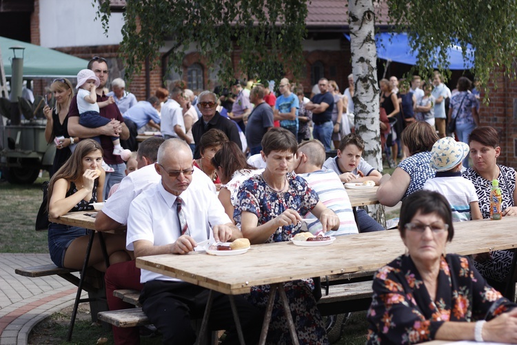 XVII Festyn Rodzinny w Bąkowie Górnym - piknik