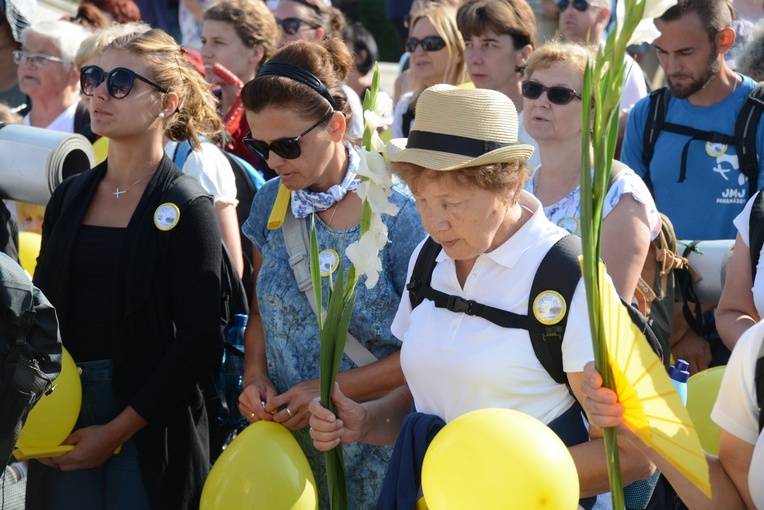 Jedynki u Matki Bożej