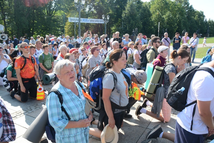 Zaręczyny tuż przed jasnogórskim szczytem