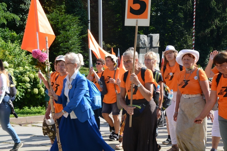 Zaręczyny tuż przed jasnogórskim szczytem