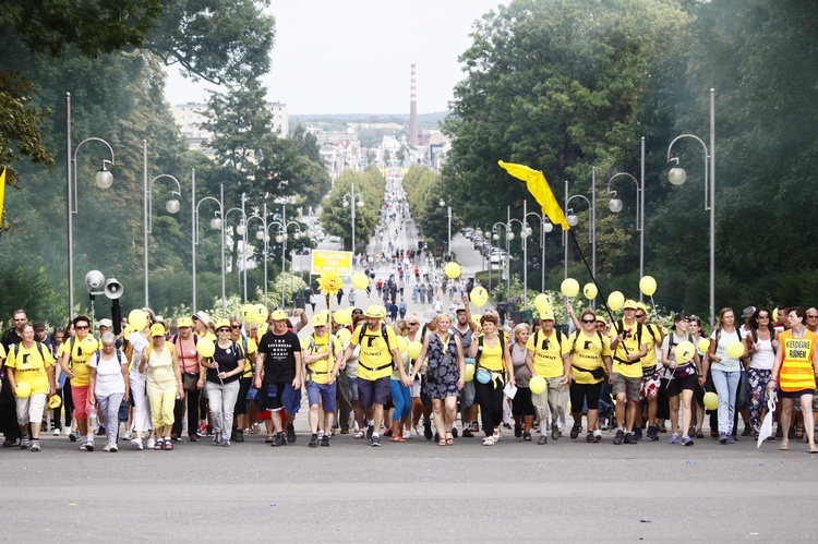 Pielgrzymka na Jasną Górę u celu - cz. 1.