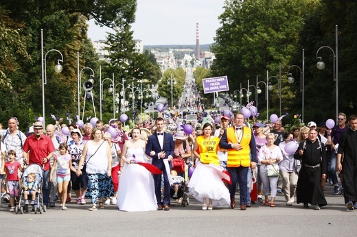 Pielgrzymka na Jasną Górę u celu - cz. 1.