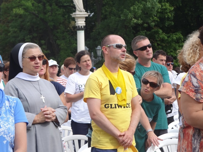 Pielgrzymka na Jasną Górę u celu - cz. 2.