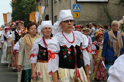 Piekarska pielgrzymka kobiet część 1.