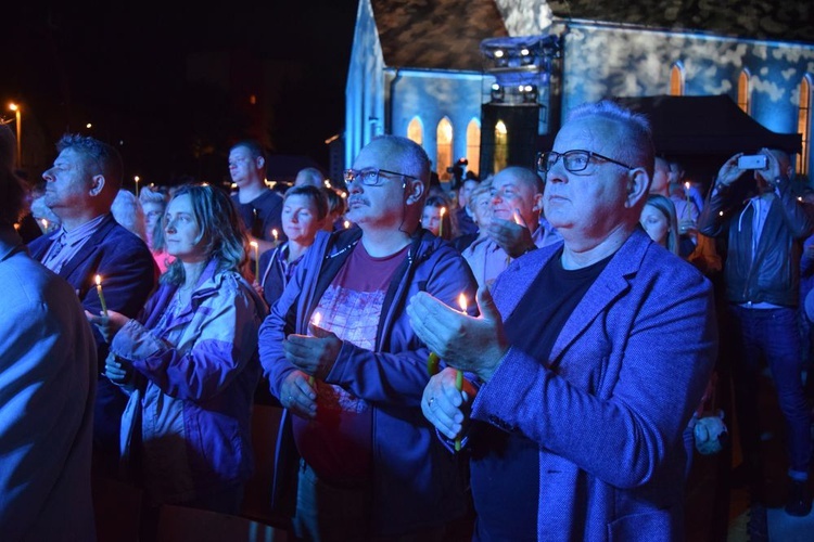 Koncert uwielbienia w Głuszycy