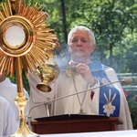 Piekarska pielgrzymka kobiet część 2.