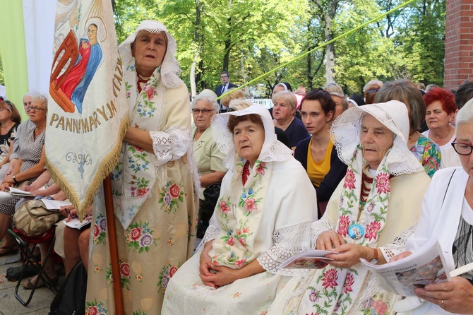 Piekarska pielgrzymka kobiet część 2.