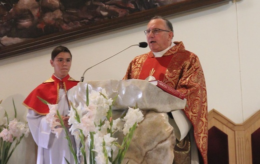 Wprowadzenie relikwii św. Maksymiliana w Pewli Wielkiej