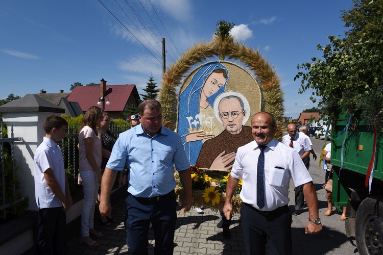 Dożynki u Fatimskiej Pani w Borkach 