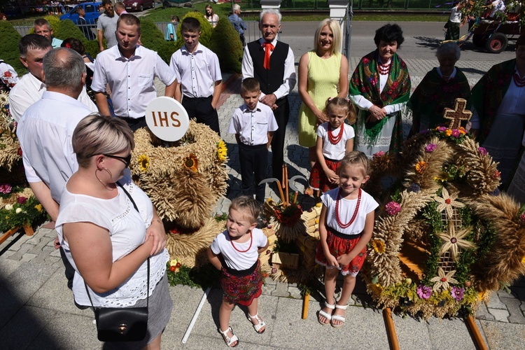 Dożynki u Fatimskiej Pani w Borkach 