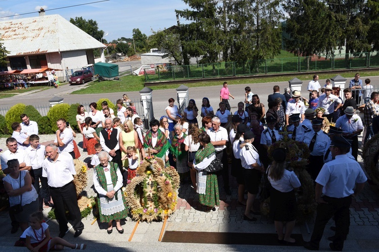 Dożynki u Fatimskiej Pani w Borkach 